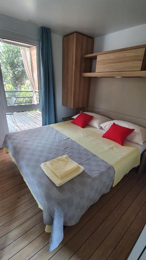 Mobile Homes Suha Punta Kampor Kültér fotó